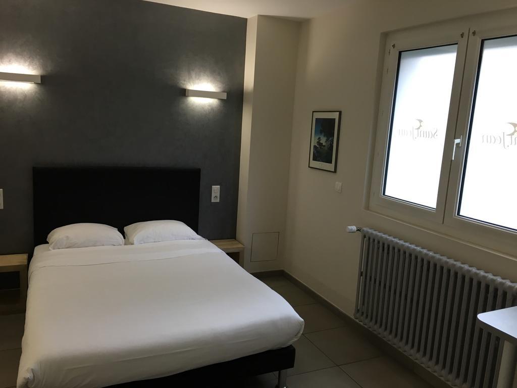 Hotel Saint Jean Бурж Екстер'єр фото