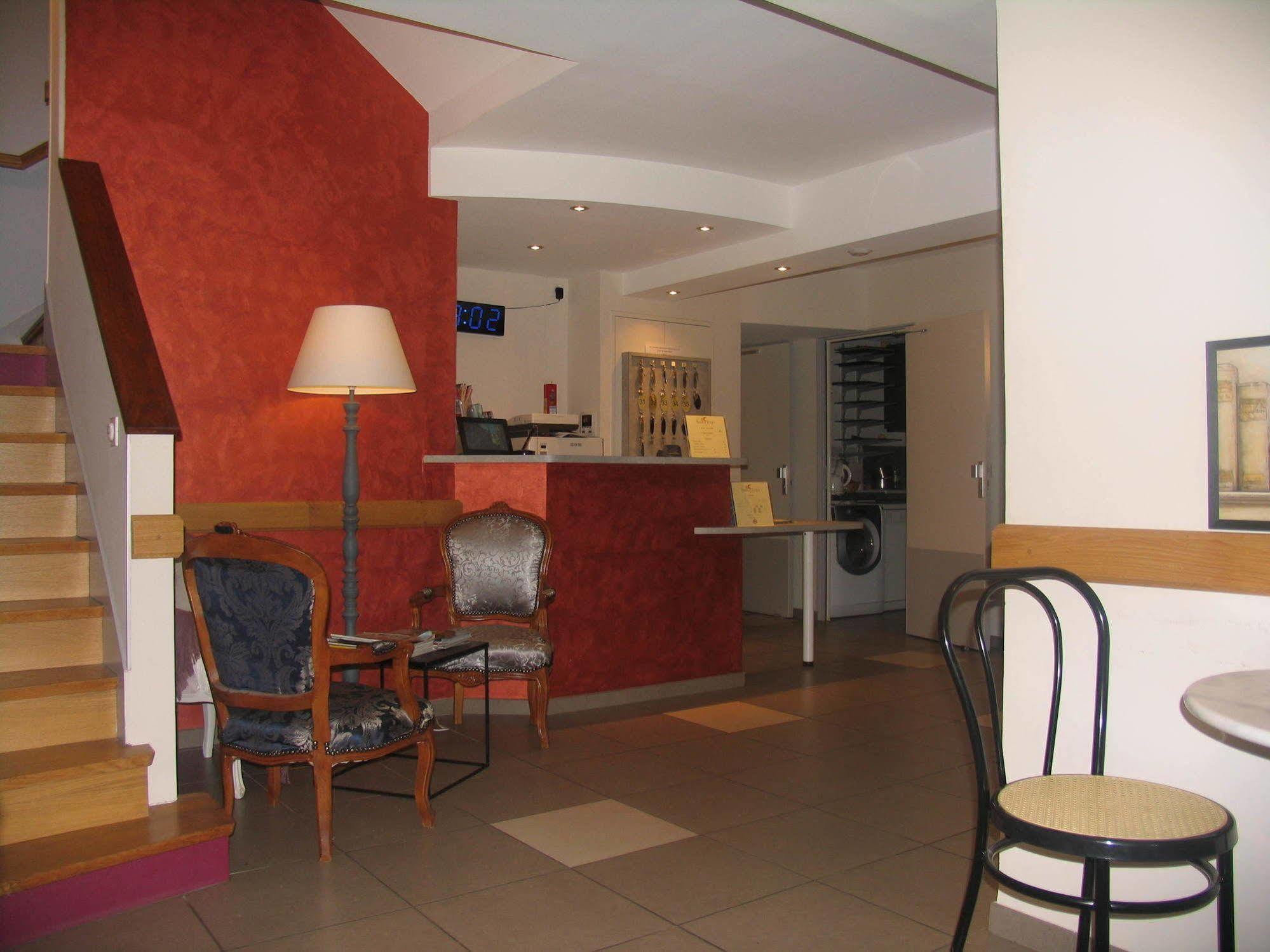 Hotel Saint Jean Бурж Екстер'єр фото